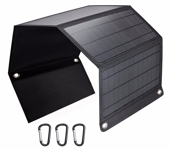advantages of 28w 3port solar charger?