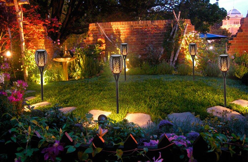 The Design of Solar Garden Light